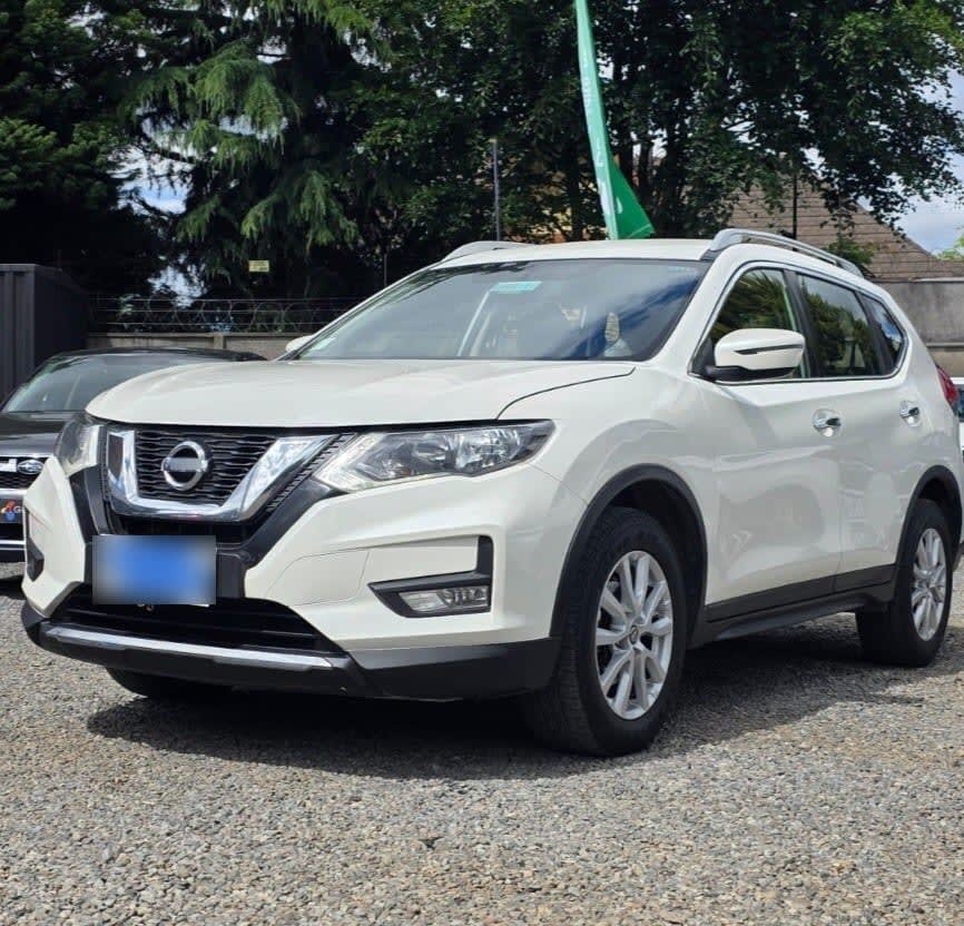 NISSAN X-TRAIL 2.5 Exclusive At 4x4 año 2020