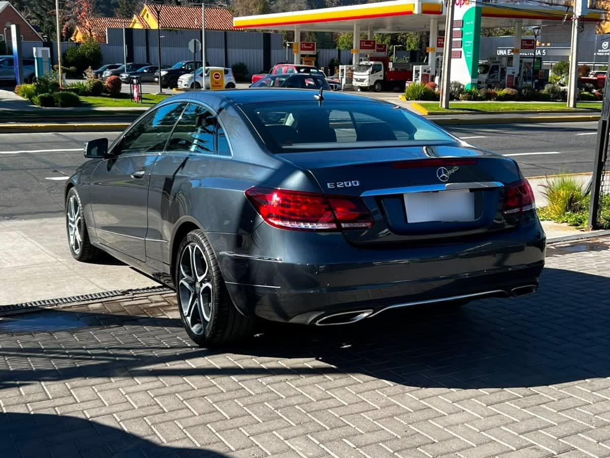 Mercedes-Benz E200 Coupe año 2017