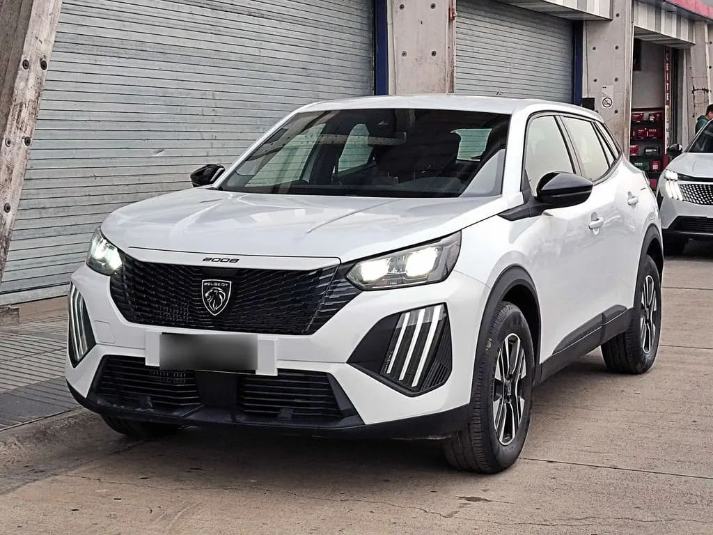 Peugeot 2008 Active año 2025