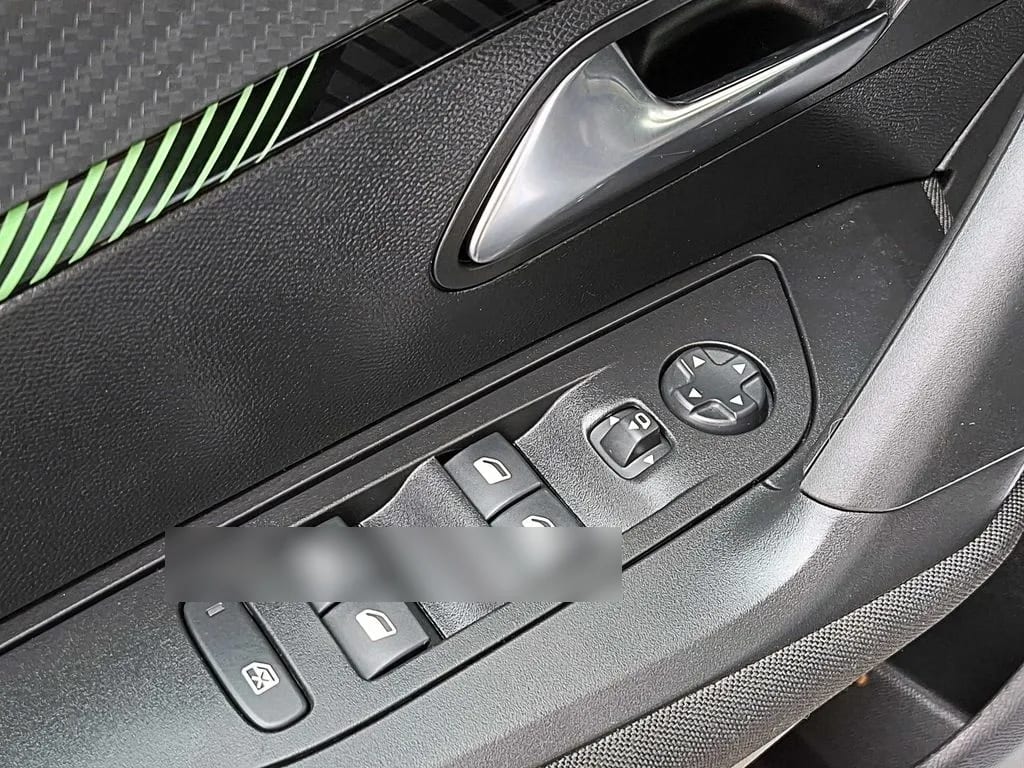 Peugeot 2008 Active año 2025