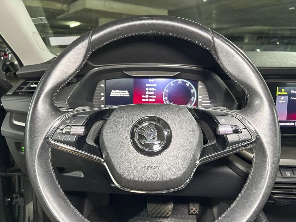 Skoda Octavia 1.4 Tsi Ambition año 2025