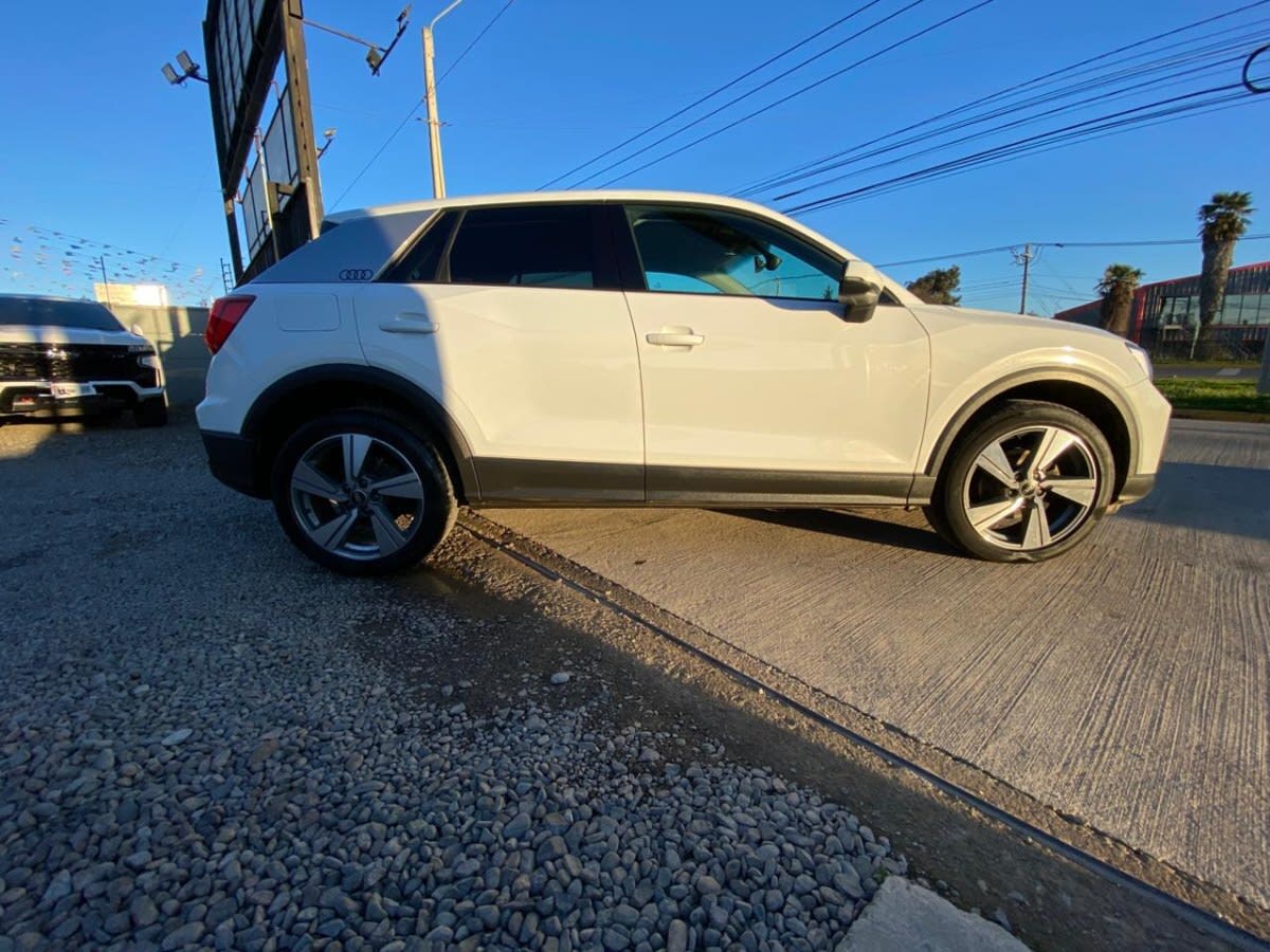 Audi Q2 35 Tfsi 1.4 año 2022