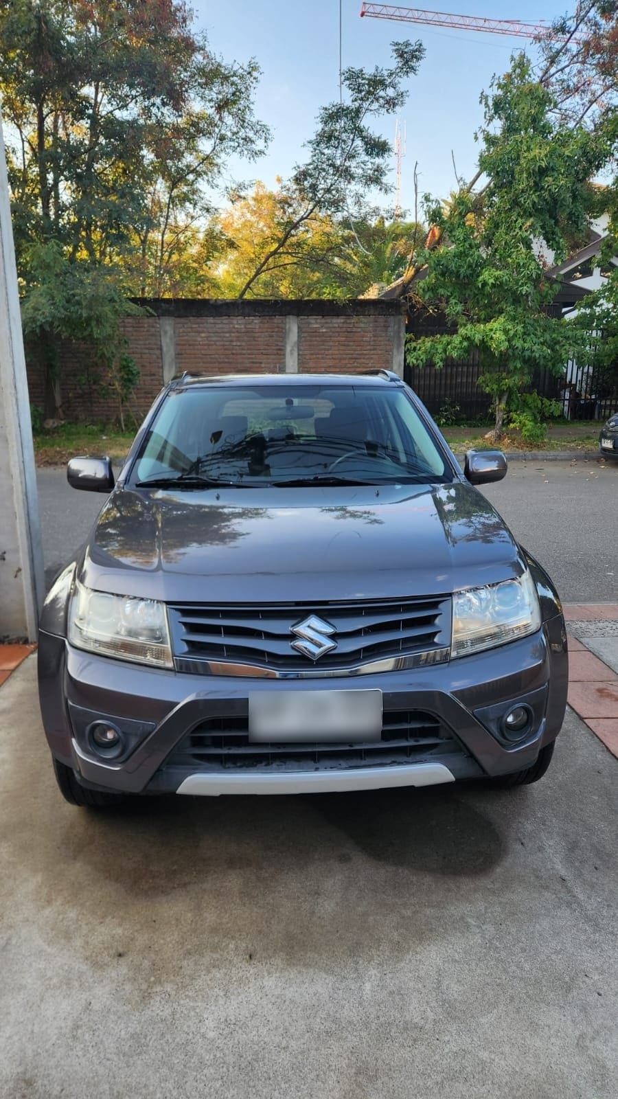 SUZUKI GRAND NOMADE 2.4 Glx Nav Mt 4x2 año 2016