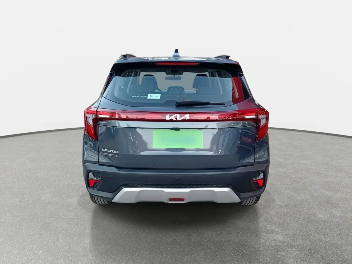 Kia Seltos 1.5 Ex 4x2 Ivt At 5p año 2024