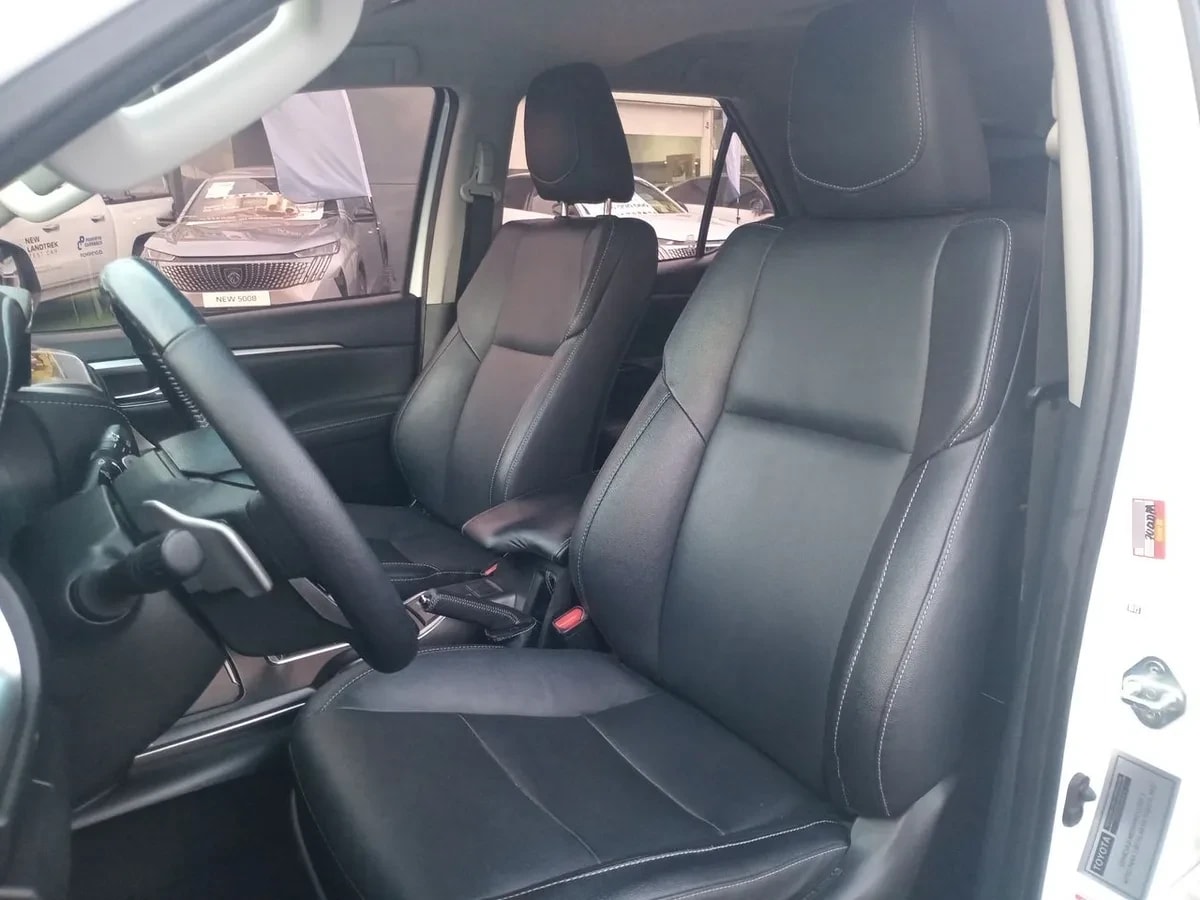 Toyota Fortunner 2.7 Srx 4x2 At 5p año 2022