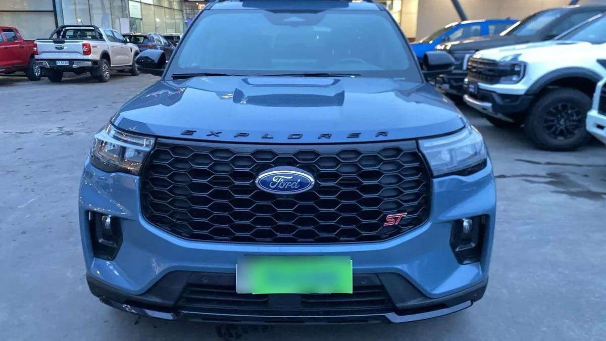 Ford Explorer 3.0 St 4wd At 5p año 2025