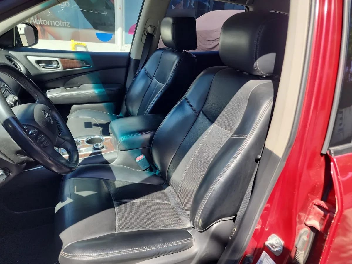 Nissan Pathfinder 3.5 Exclusive 4wd Cvt At 5p año 2016