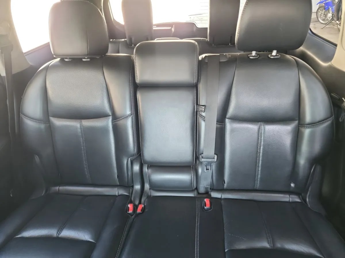 Nissan Pathfinder 3.5 Exclusive 4wd Cvt At 5p año 2016