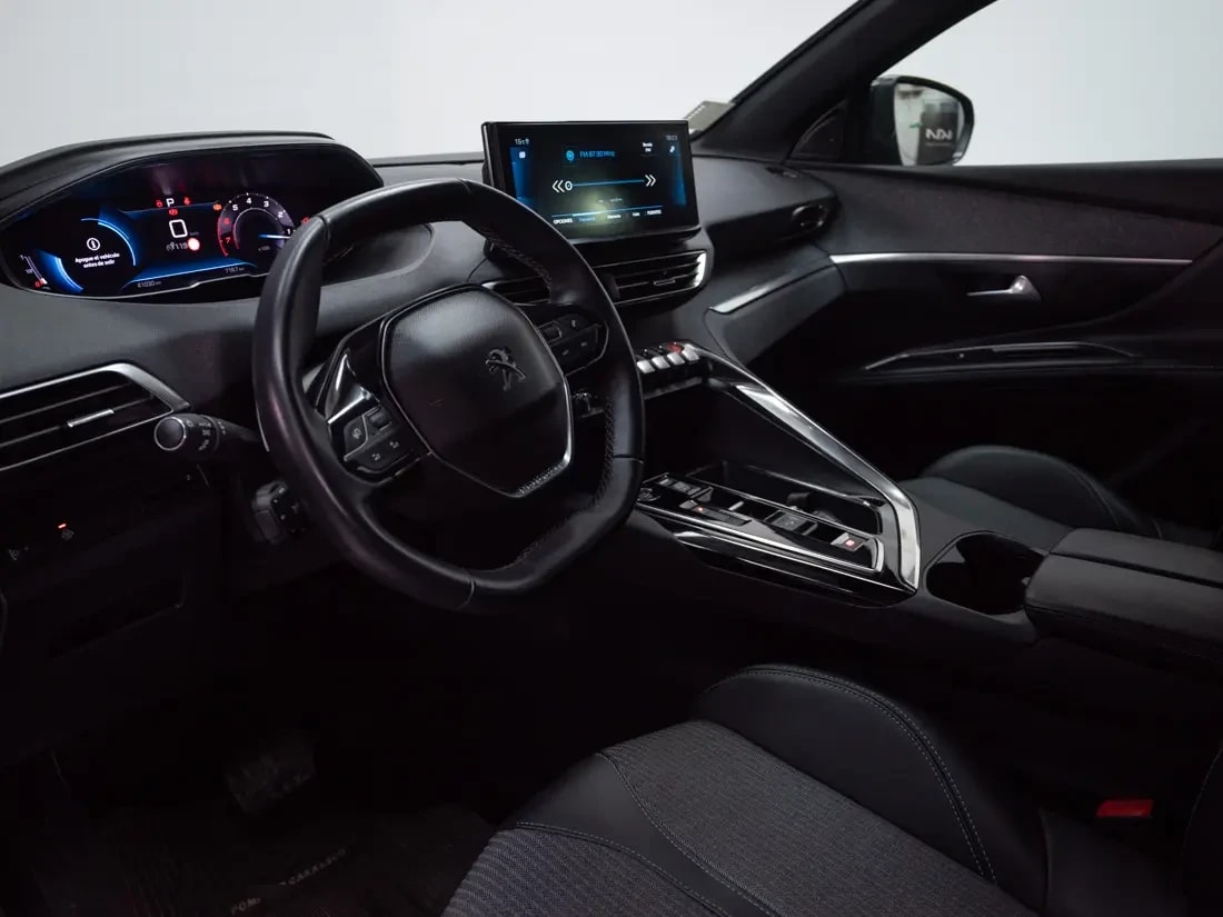 Peugeot 5008 5008 1.6 Allure Pack Thp 165 At año 2023