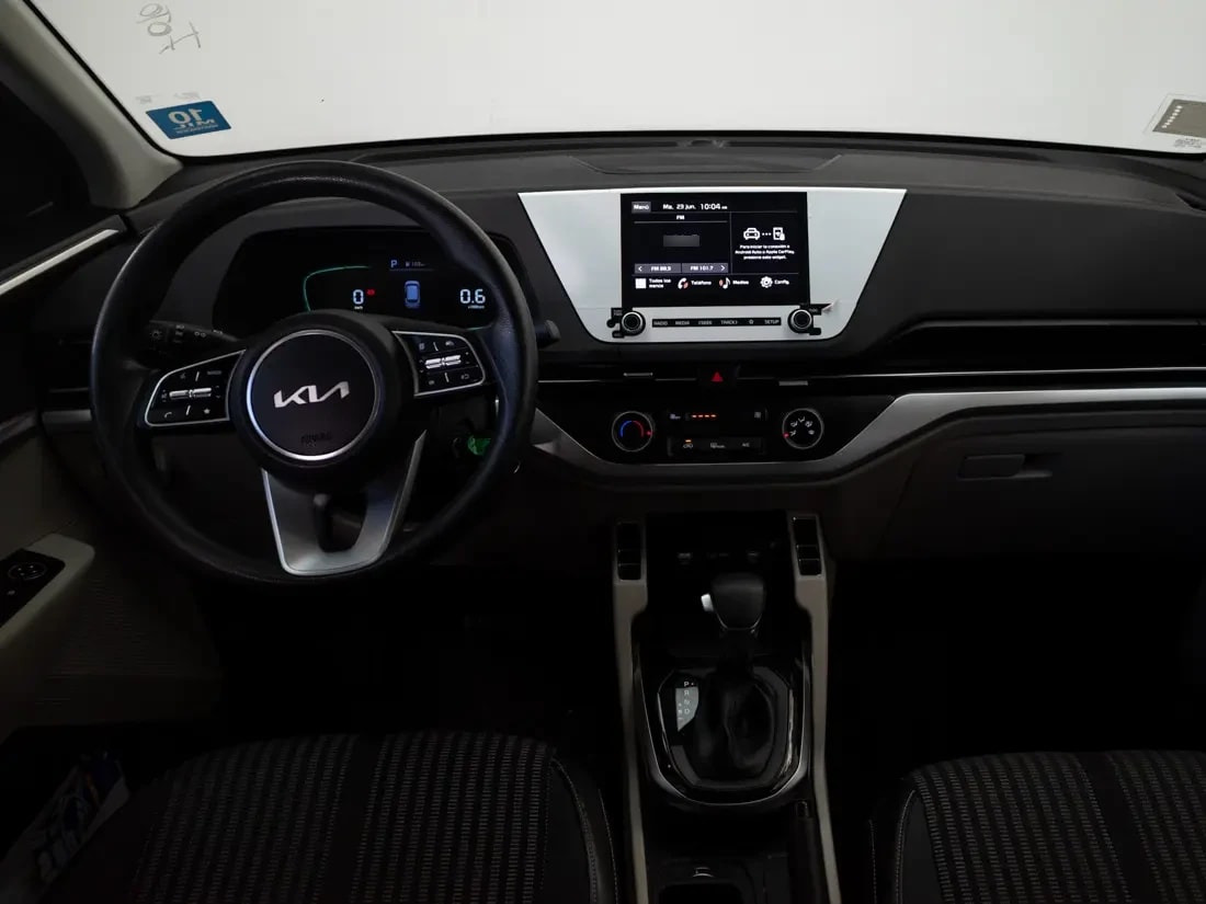 Kia Carens Carens 1.4 Ex 7dct Turbo-Gdi 7p At año 2024