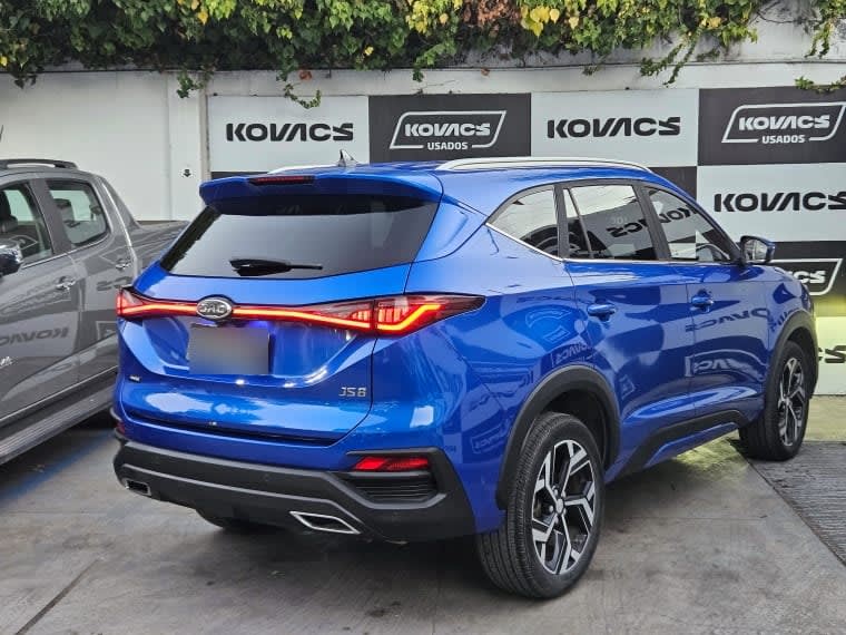 JAC Js8 1.5 Advance Xe Dct At año 2023