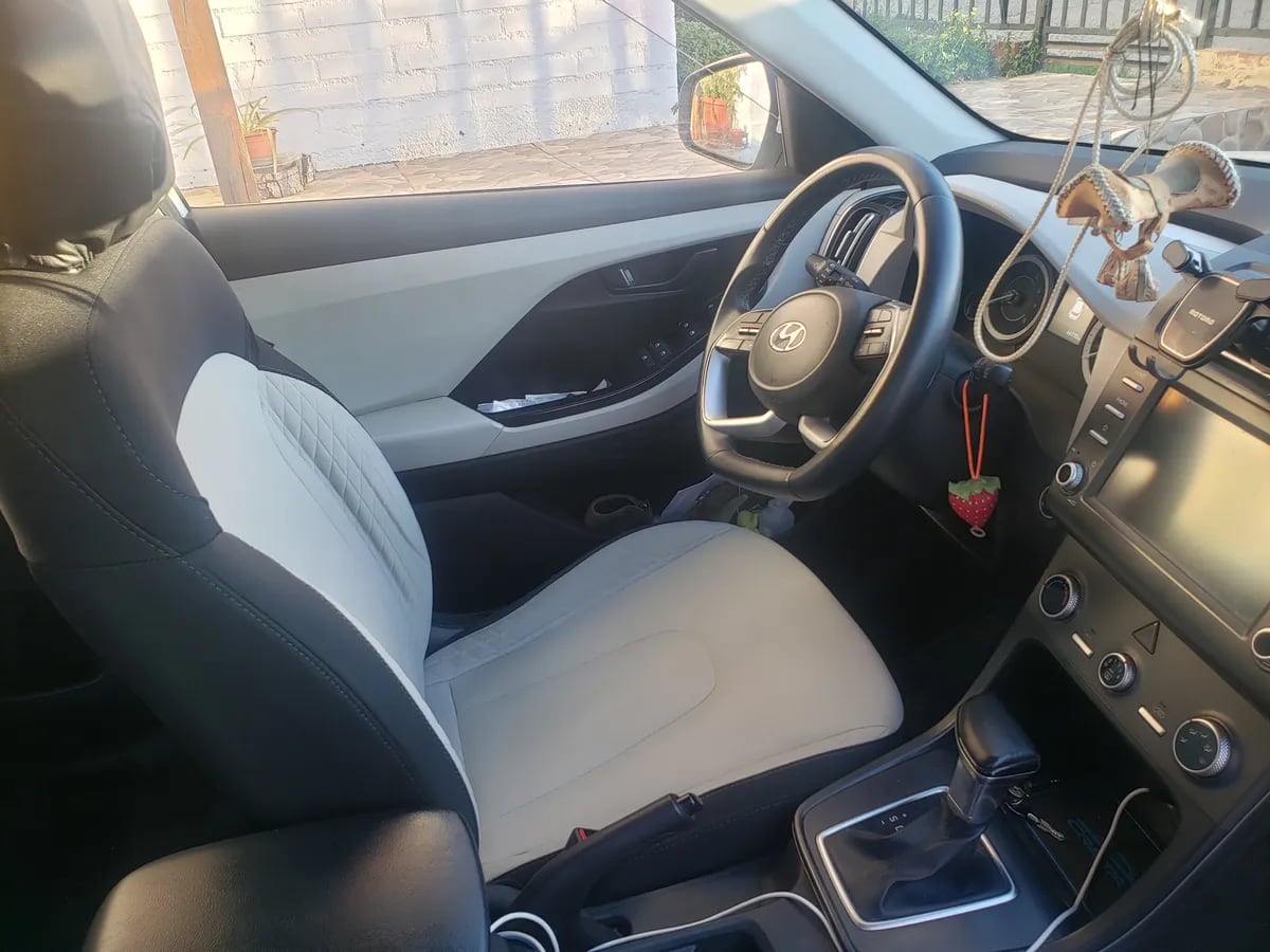 HYUNDAI CRETA 1.5 Plus Mt año 2021