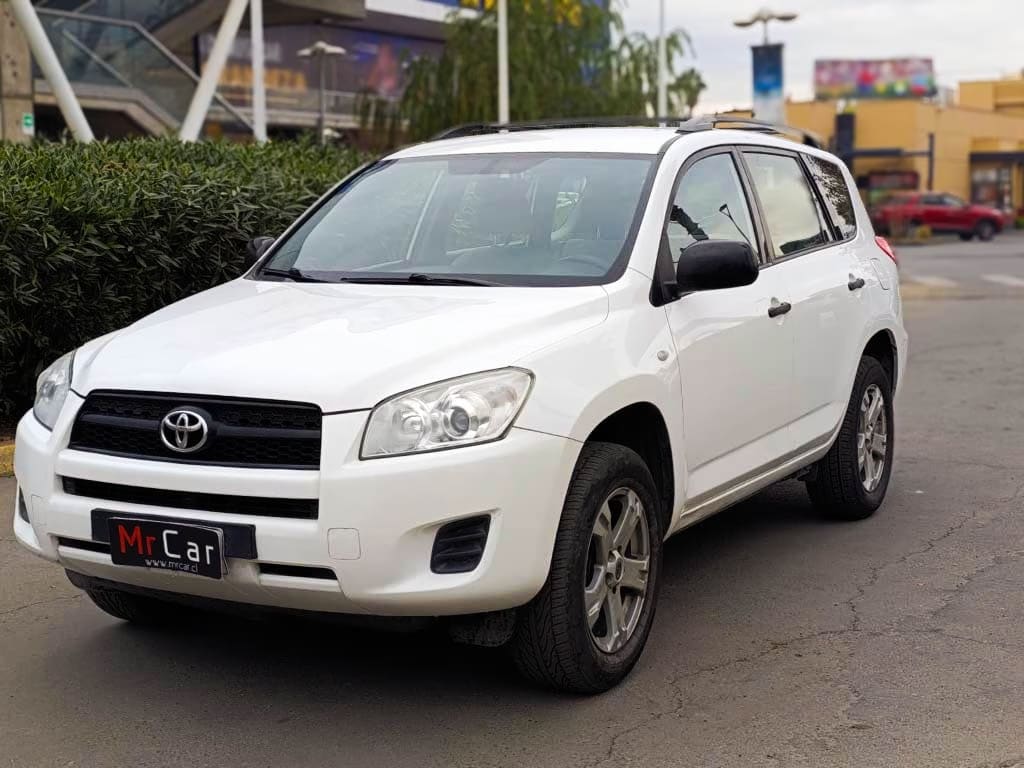 Toyota Rav4 2.4 año 2013