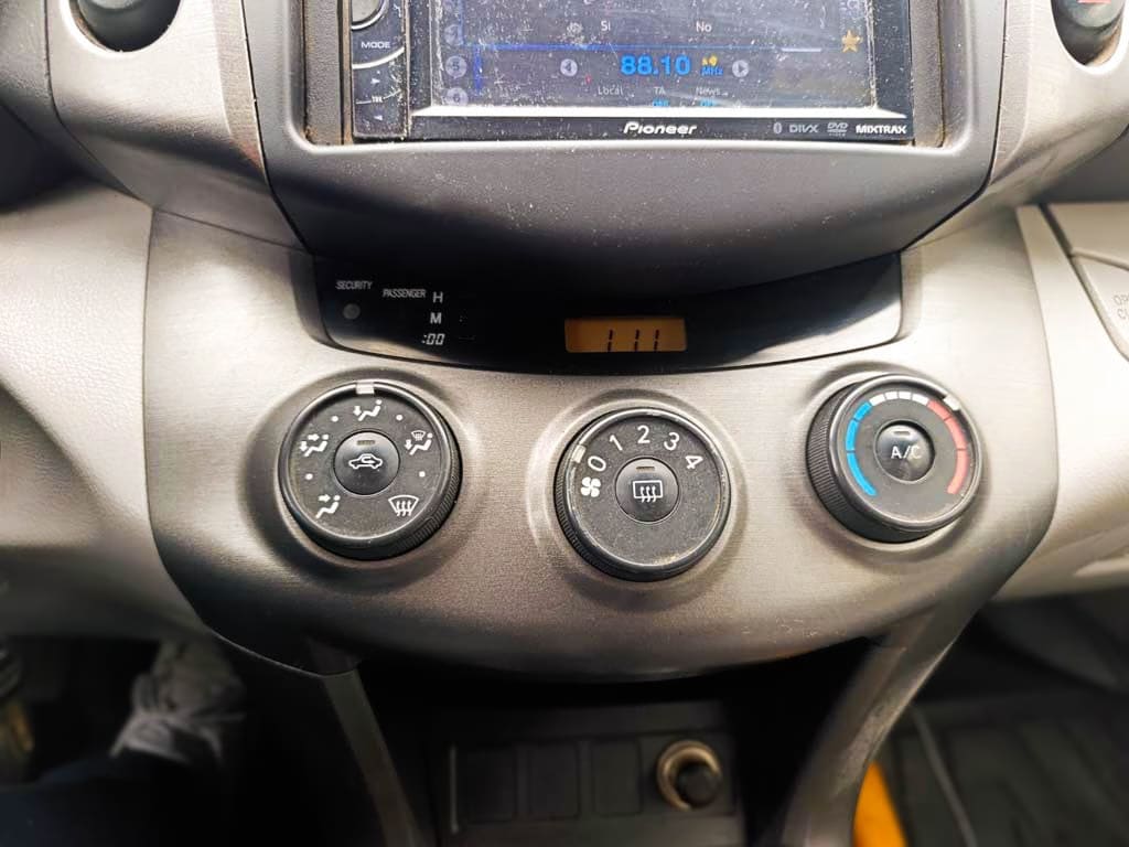 Toyota Rav4 2.4 año 2013
