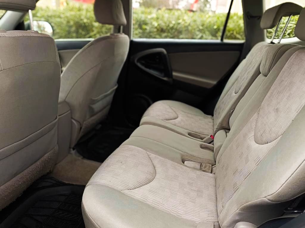 Toyota Rav4 2.4 año 2013