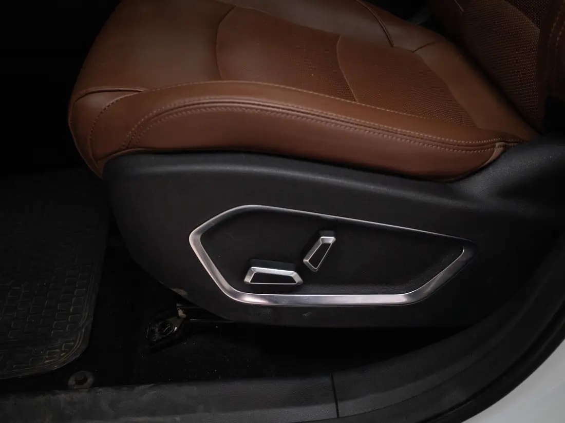 Geely Azkarra Azkarra 1.5 Turbo Luxury At año 2024