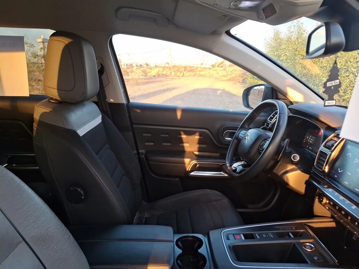 Citroen C5 Aircross 1.5 Feel Pack Diesel 4x2 130 Ss Eat8 At 5p año 2023