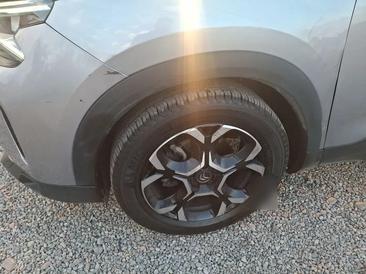 Citroen C5 Aircross 1.5 Feel Pack Diesel 4x2 130 Ss Eat8 At 5p año 2023