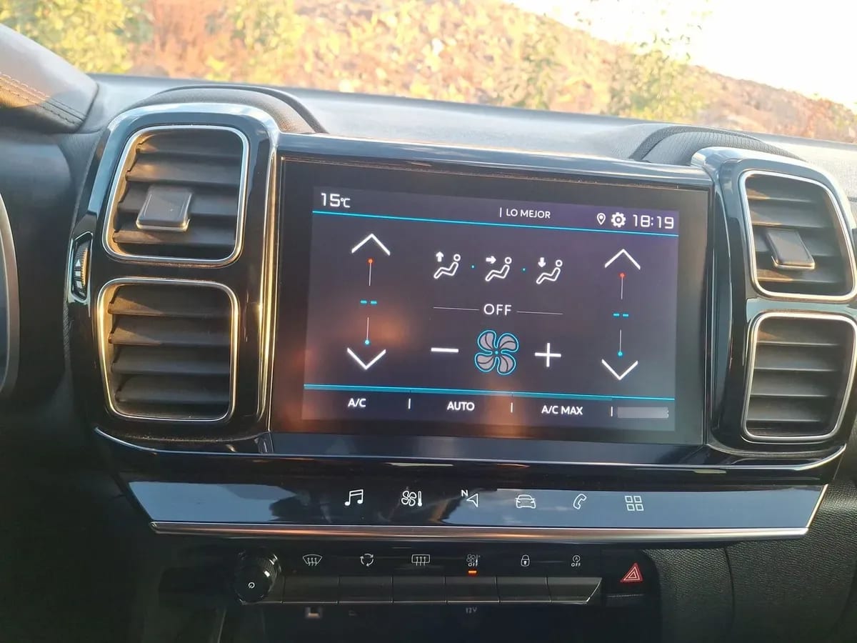 Citroen C5 Aircross 1.5 Feel Pack Diesel 4x2 130 Ss Eat8 At 5p año 2023