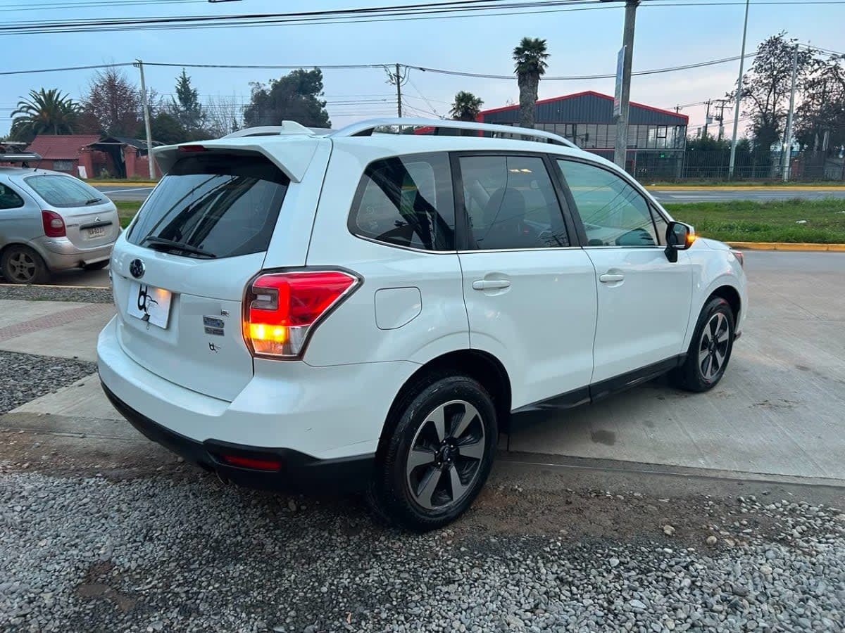 Subaru Forester Awd L 2.0 Aut año 2019