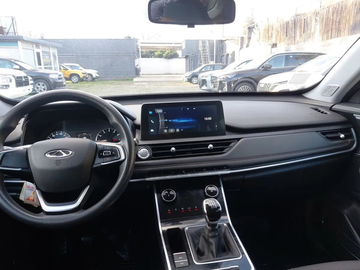 Chery Tiggo 8 1.5t Gl 4x2 Mt6 5p año 2023