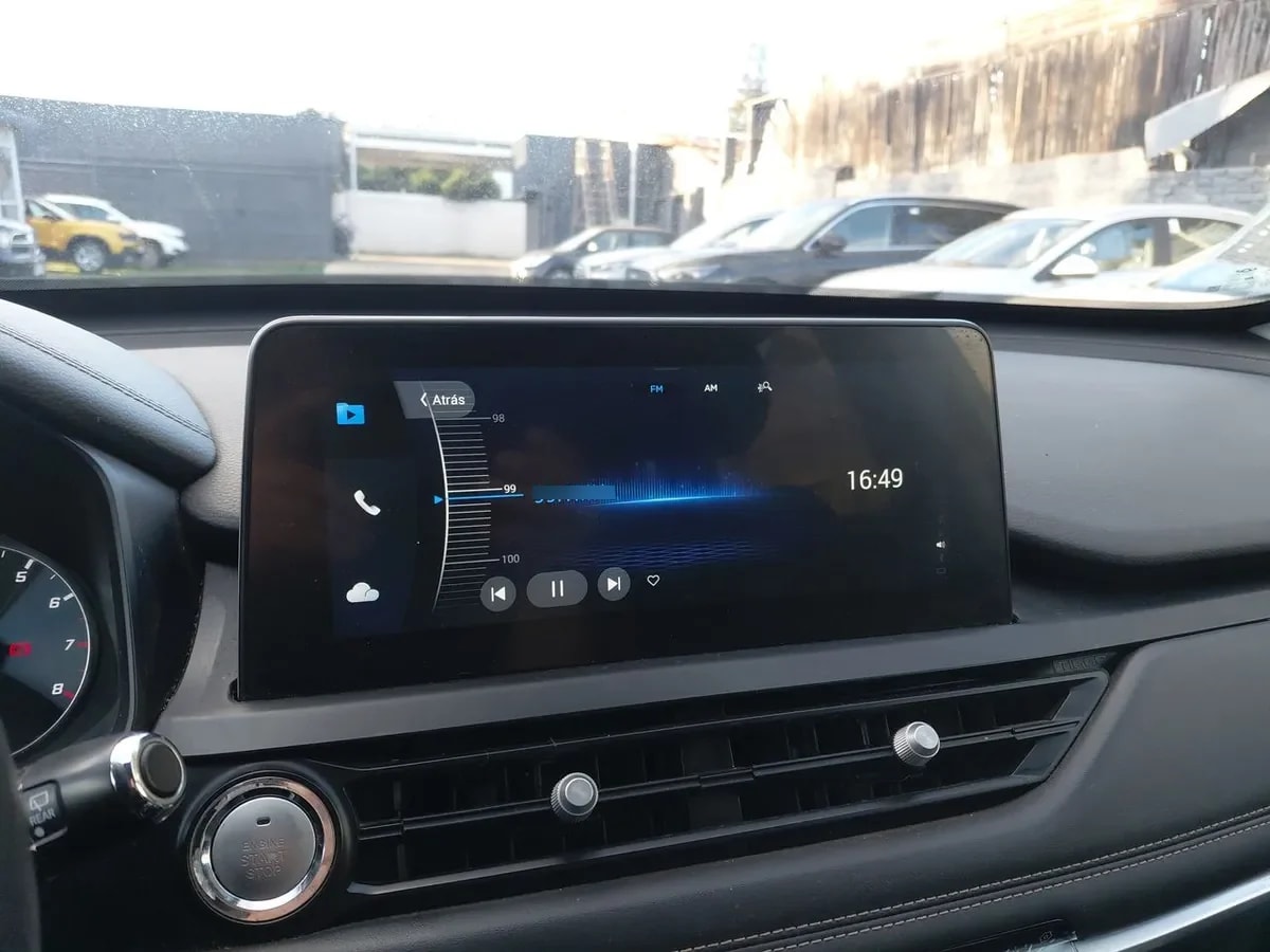 Chery Tiggo 8 1.5t Gl 4x2 Mt6 5p año 2023