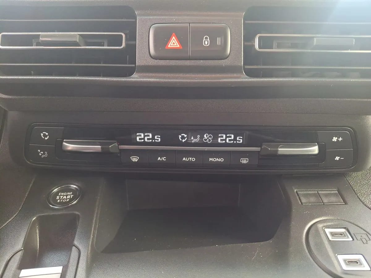 Peugeot Rifter 1.5 Mca Allure Bluehdi Diesel 130 4x2 Eat8 5p año 2025