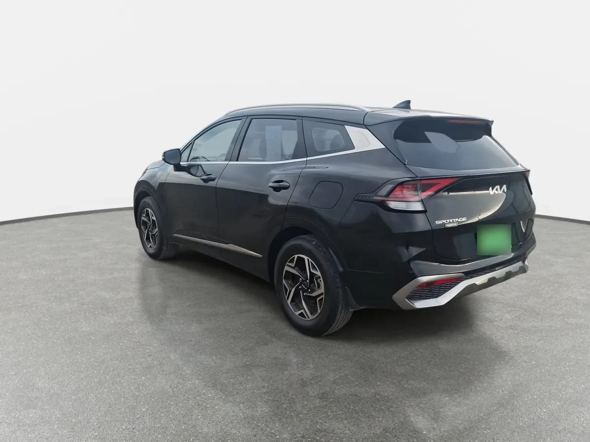Kia Sportage 2.0 Ex Benc 2wd 6at 5p año 2023