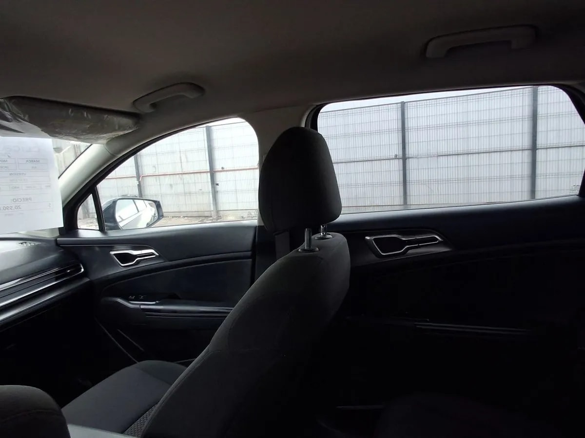 Kia Sportage 2.0 Ex Benc 2wd 6at 5p año 2023
