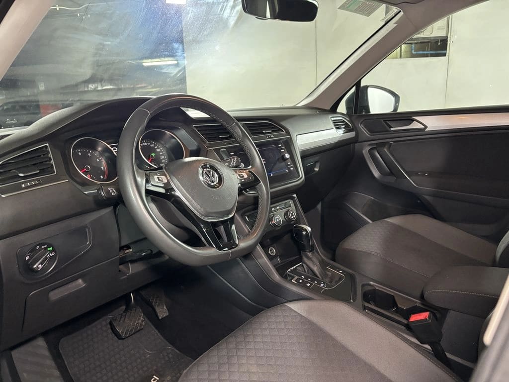 Volkswagen Tiguan 1.4 Tsi Trendline 4x2 150 Hp At 5p año 2022