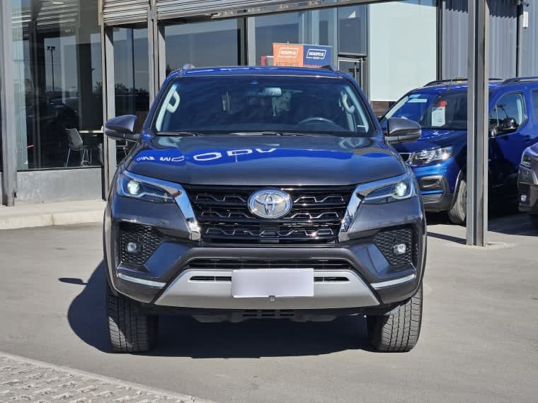 Toyota Fortuner Srx At 2.7 año 2023