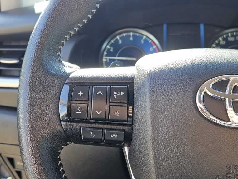 Toyota Fortuner Srx At 2.7 año 2023