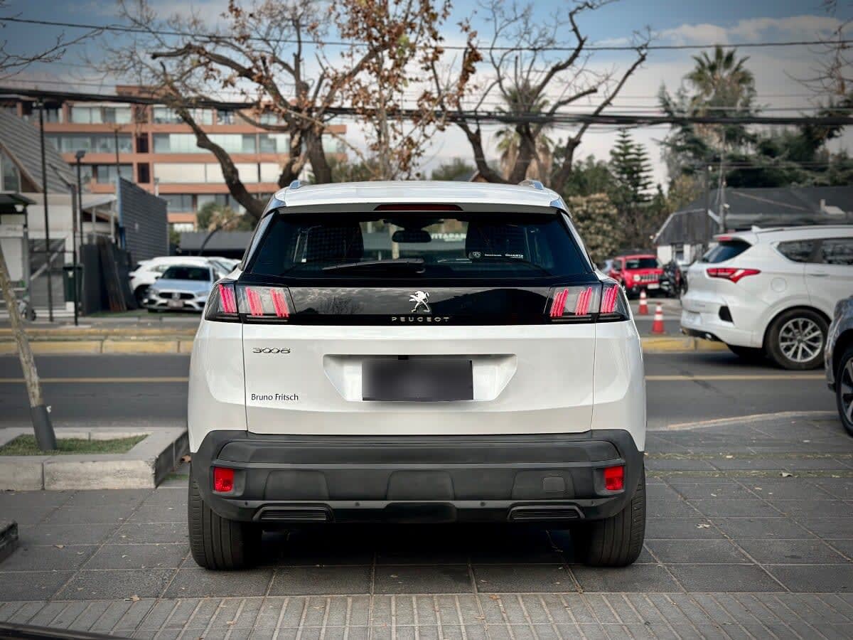 Peugeot 3008 Active Pack año 2022