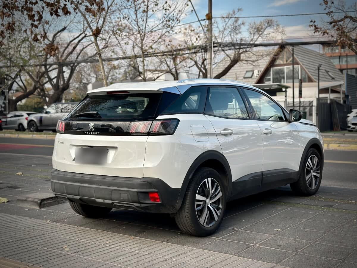 Peugeot 3008 Active Pack año 2022