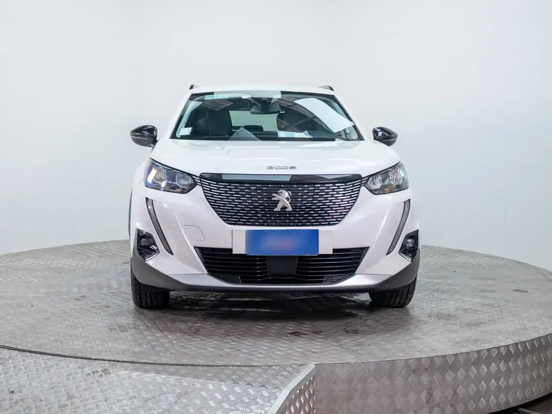 Peugeot 2008 2008 1.5 Allure Bluehdi 130 At Diesel año 2022