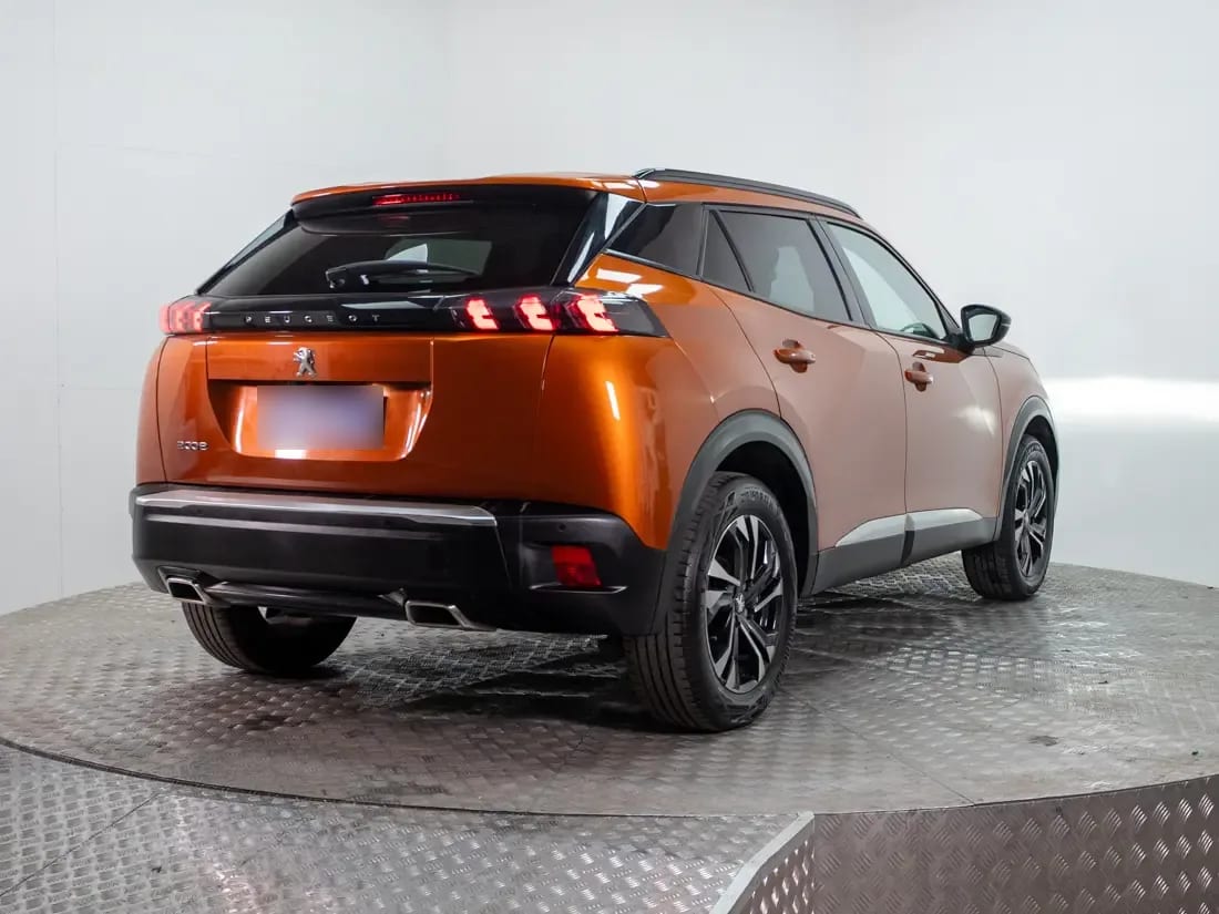 Peugeot 2008 2008 1.2 Active Pack Puretech 130 Mt año 2023