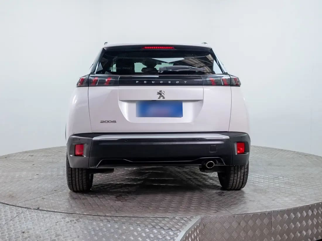 Peugeot 2008 2008 1.5 Allure Bluehdi 130 At Diesel año 2022