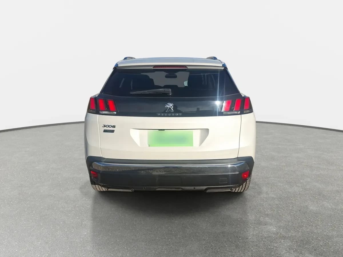 Peugeot 3008 1.5 Active Bluehdi 4x2 130 Mt6 5p año 2019
