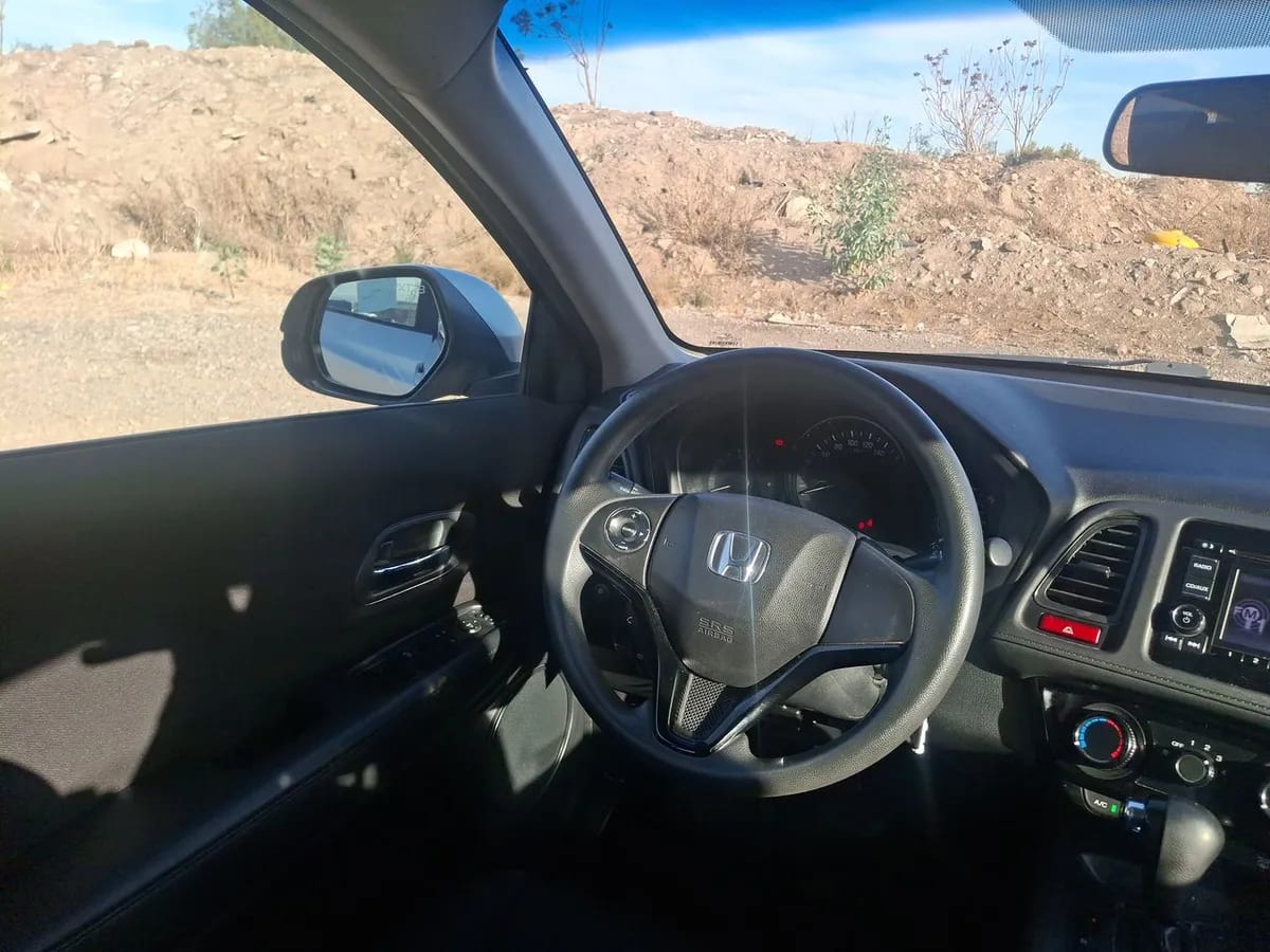 Honda Hr-V 1.8 Lx 4x2 At 5p año 2016