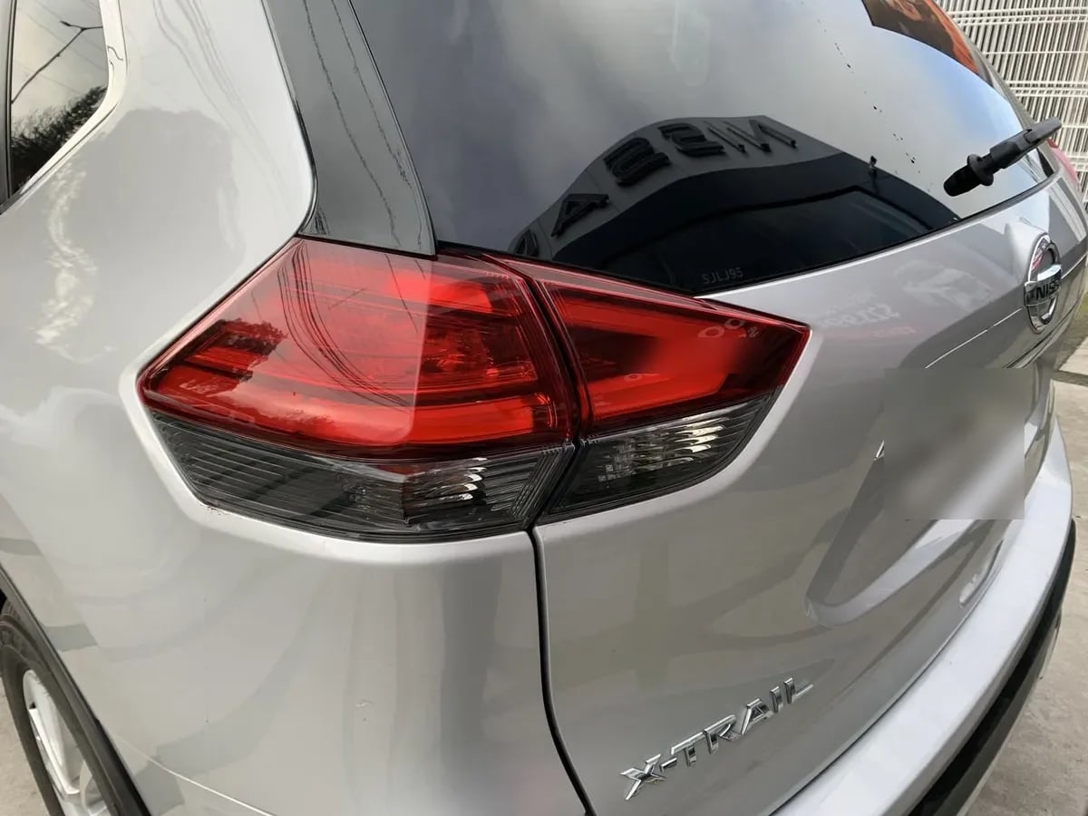 Nissan X-Trail 2.5 Sense 4x2 2row Cvt At 5p año 2023