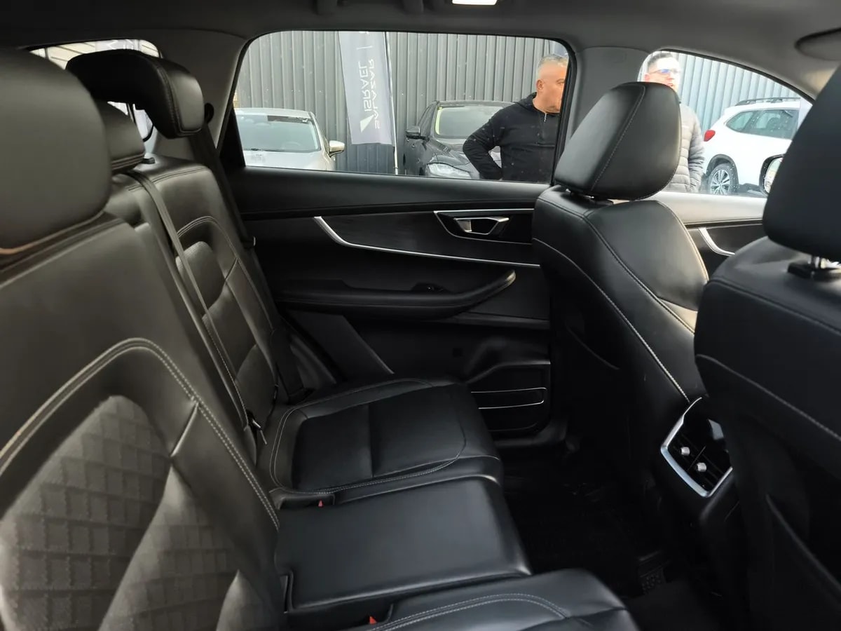 Chery Tiggo 8 1.5t Glx 4x2 Dct At 5p año 2022