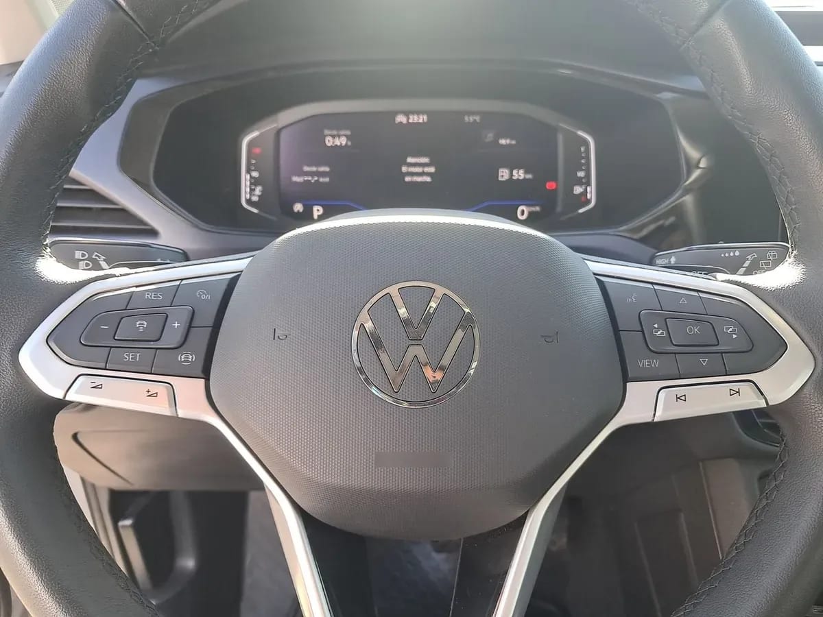 Volkswagen Taos 1.4 Tsi Comfortline 4x2 At 5p año 2026