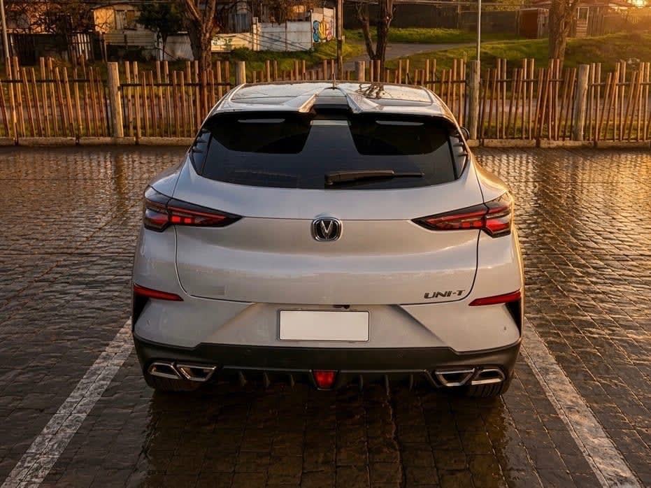 Changan UNI-T 1.5 Elite At año 2022