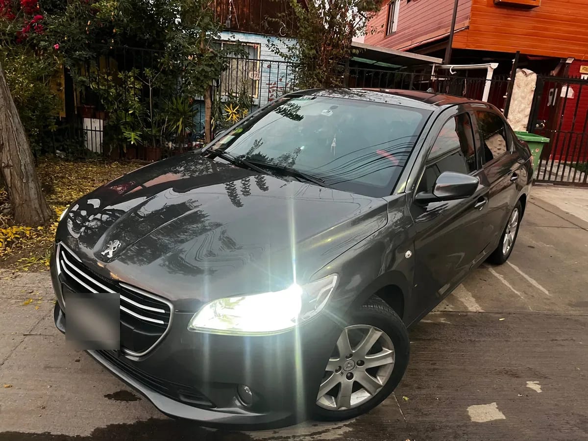 Peugeot 301 1.6 Vti 115hp Mt año 2016