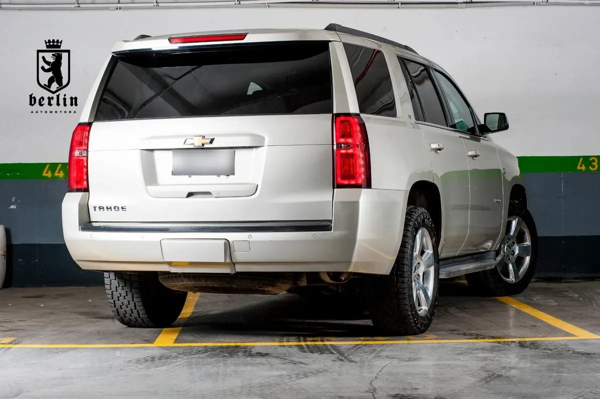 Chevrolet Tahoe 5.3 Lt Iv Su At 4x4 año 2017