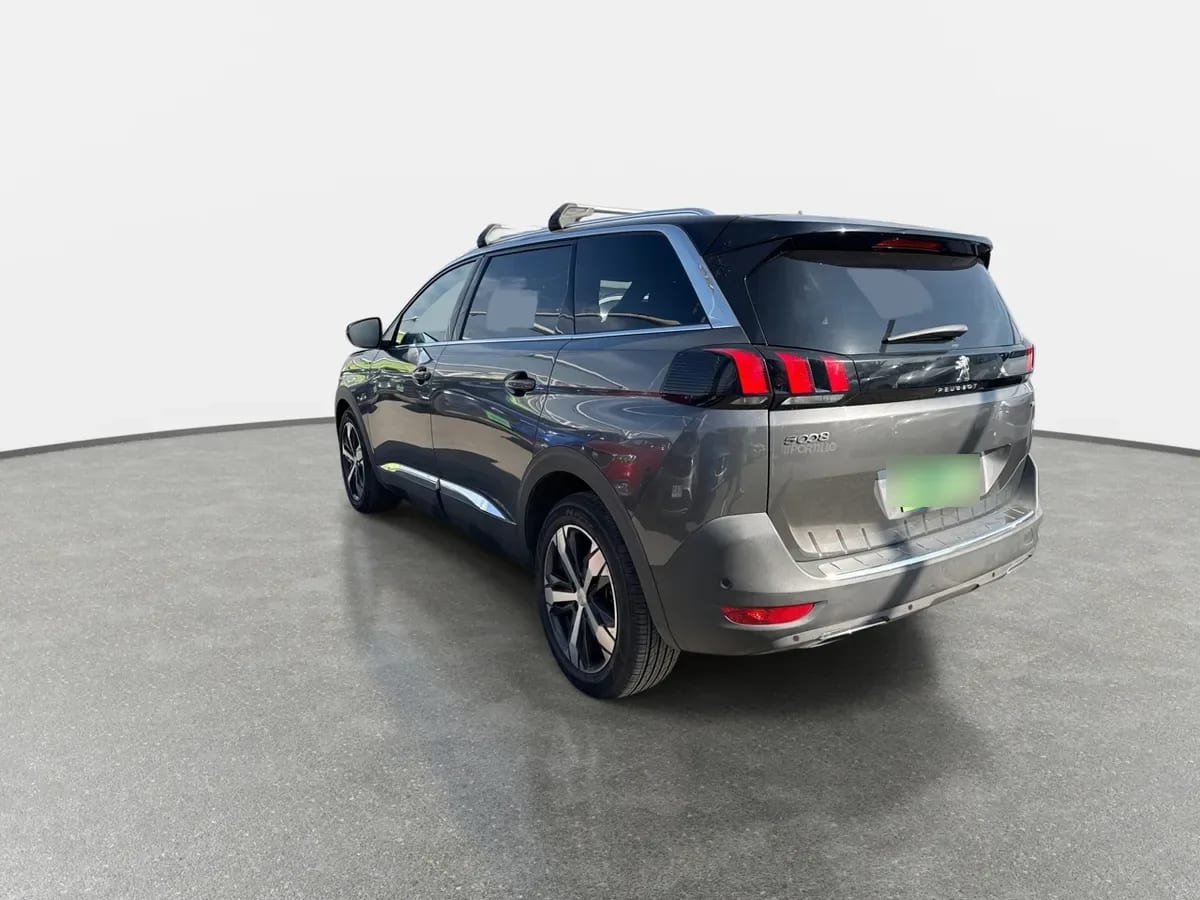 Peugeot 5008 1.6 Gt-Line 4x2 At 5p año 2019