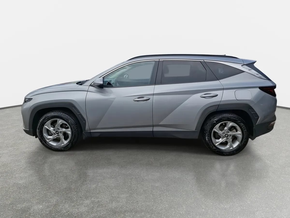 Hyundai Tucson 1.6 Nx4 Plus 2wd At 5p año 2023