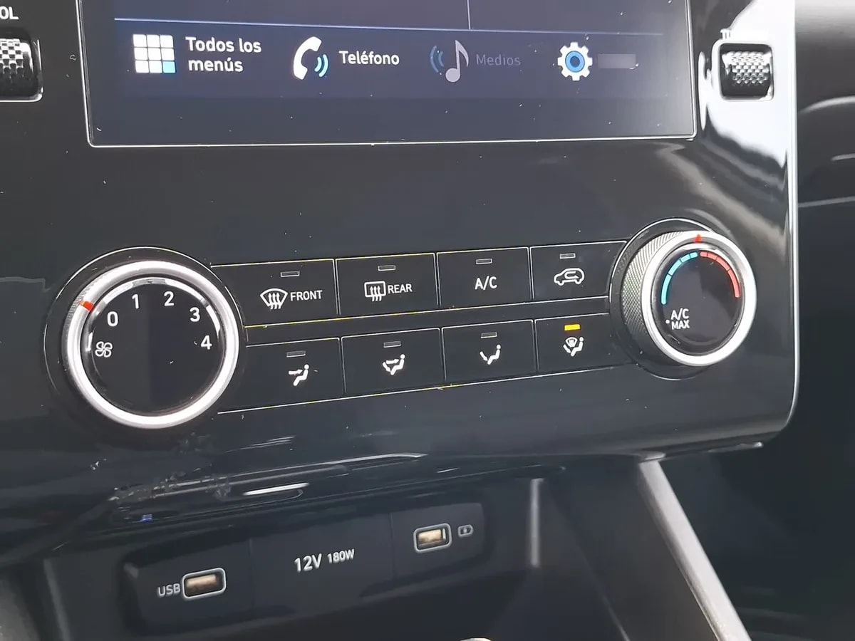 Hyundai Tucson 1.6 Nx4 Plus 2wd At 5p año 2023