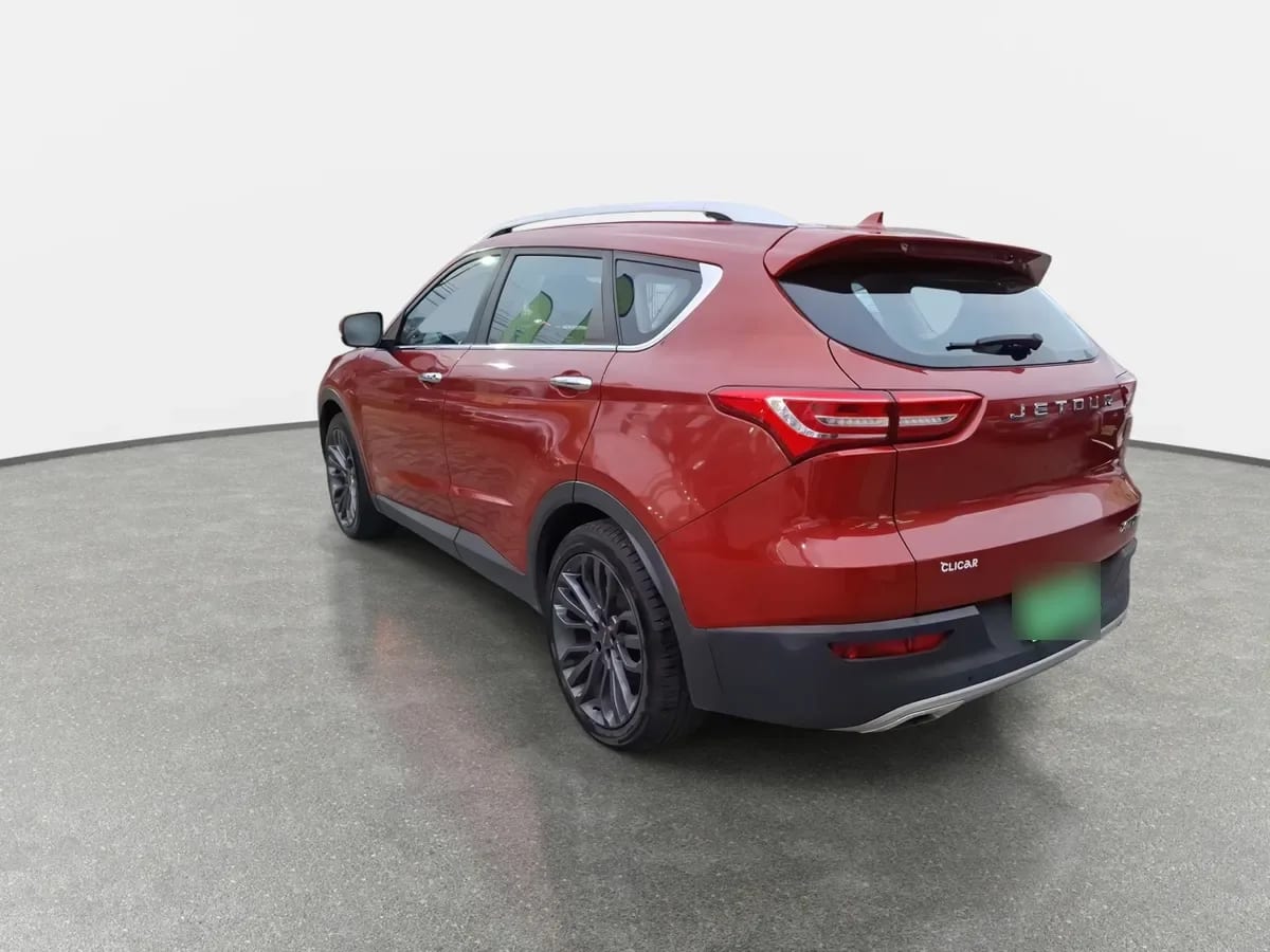 Jetour X70 1.5t Glx 4x2 At 5p año 2023