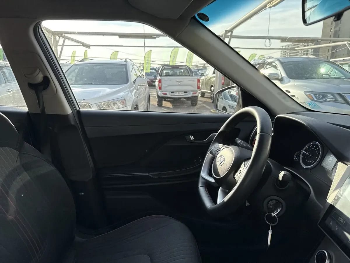 Hyundai Creta 1.5 Plus Su2i 4x2 At 5p año 2023